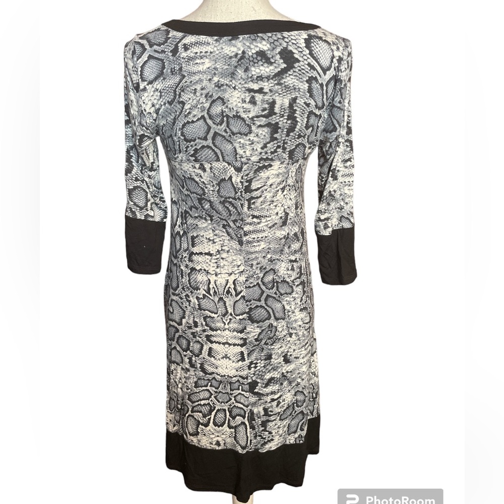 Karen Kane Snake Print Dress - Picture 3 of 7